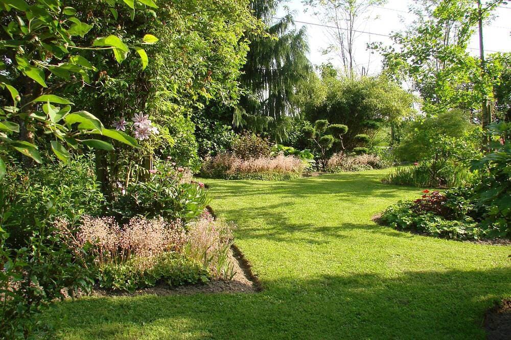Foto 7 von 30: Herzlicher Empfang in einem wunderschönen, normannischen Garten !