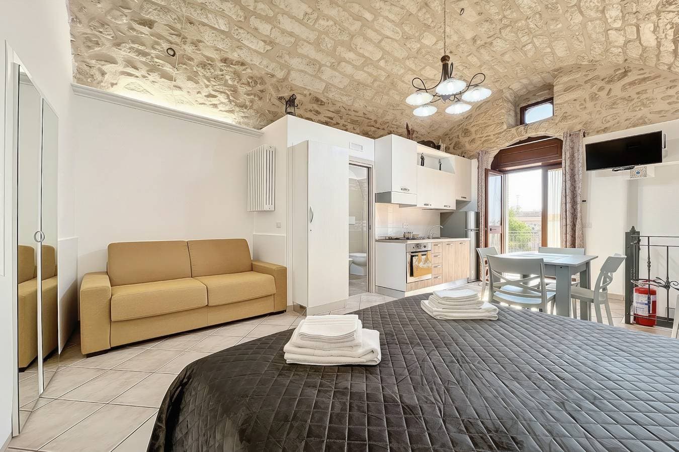 Foto 2 von 21: Studio „La Castellana“ mit WLAN im Herzen von Monte Sant’Angelo