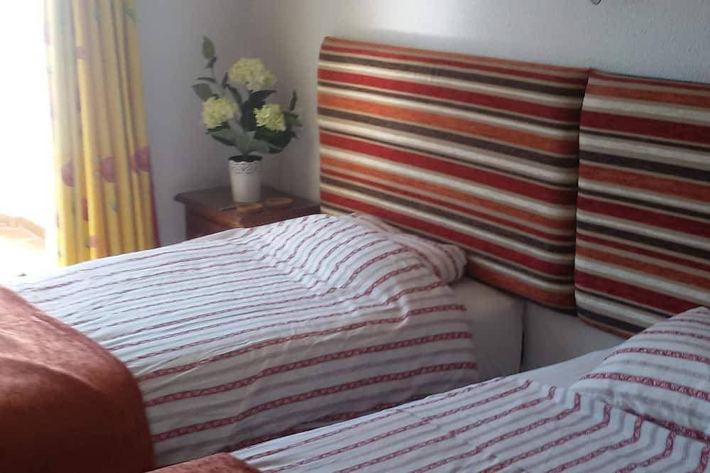 Foto 3 von 23: Ferienwohnung in Mijas Golf, 2 Schlafzimmer, 2 Badezimmer, offene Küche