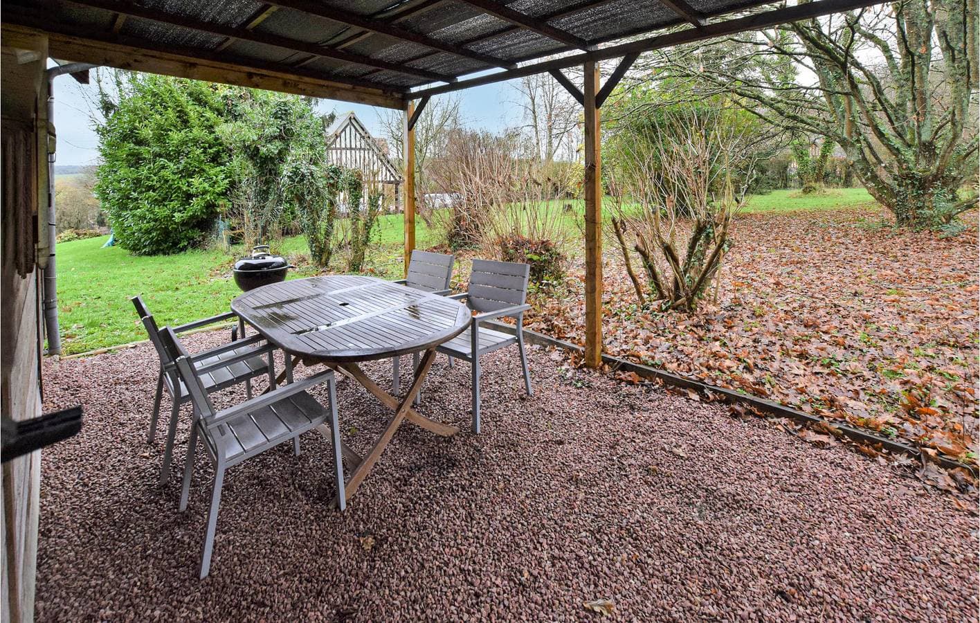 Foto 12 von 34: Gartenappartement mit TV, Parkplatz und Internet