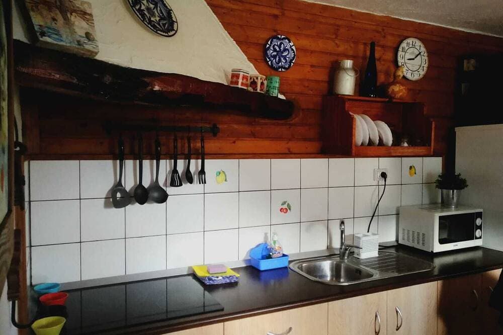 Foto 10 von 20: Schönes Landhaus mit Terrasse, Meer- und Bergblick