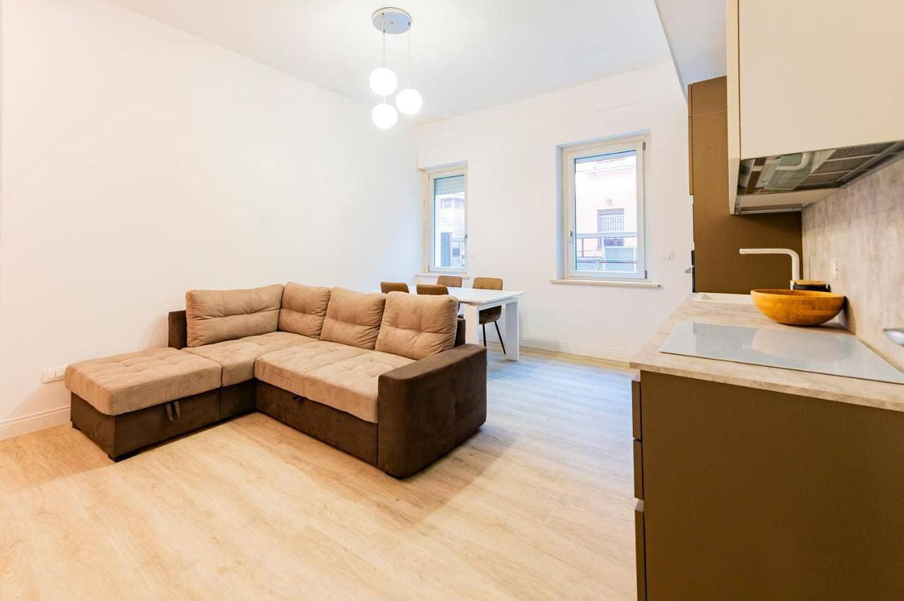 GuestHost - Pescara Station Modern & Central Apartment! 1