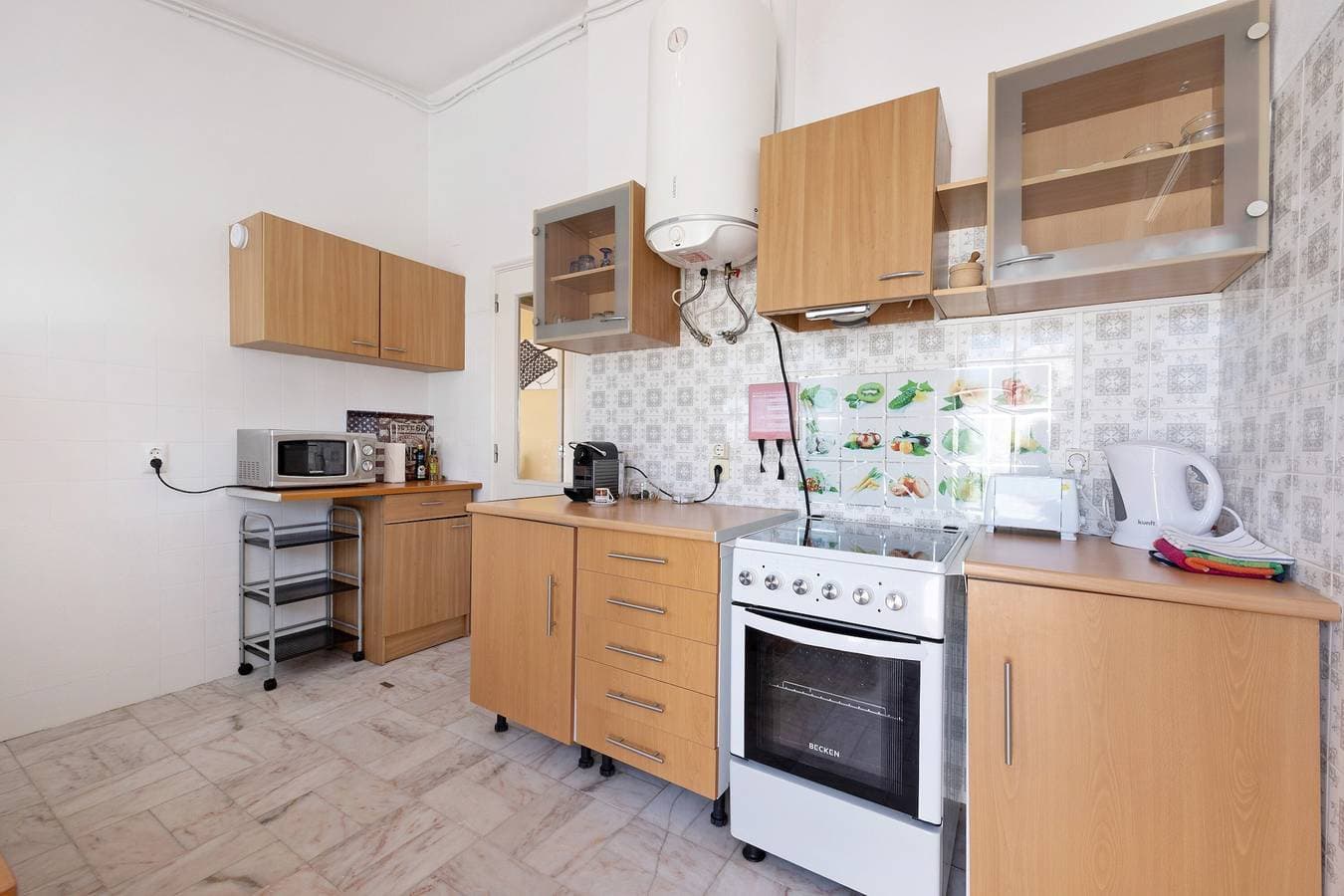 Foto 12 von 23: Ferienwohnung "Wunderbare Bucht" mit großer Dachterrasse, Meerblick und WLAN