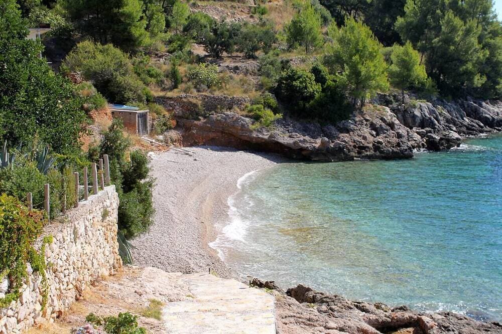 Foto 11 von 14: Studio Appartement mit Terrasse und Meerblick Bucht Torac, Hvar