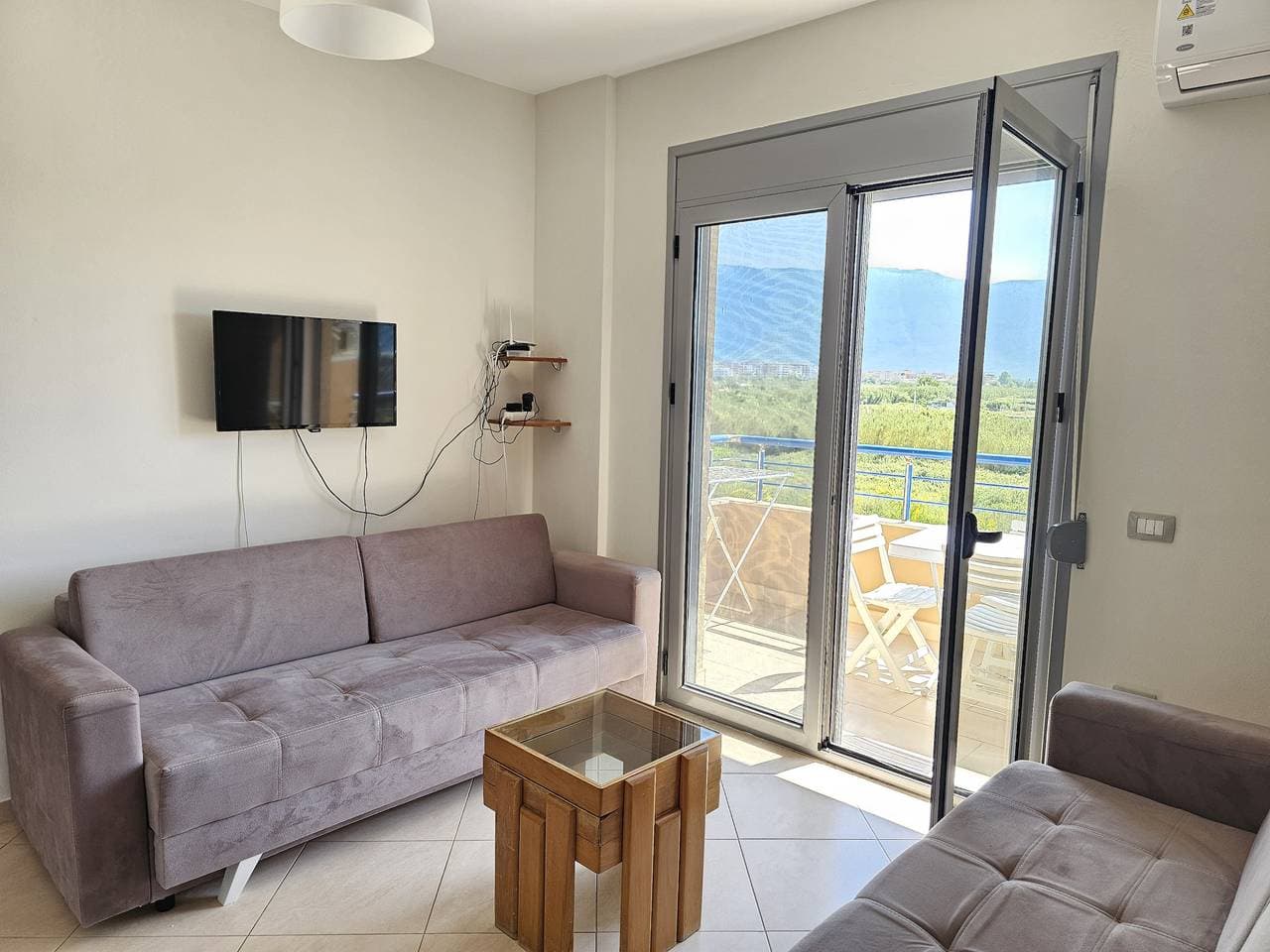 Foto 4 von 24: Ferienwohnung für 4 Personen mit Balkon