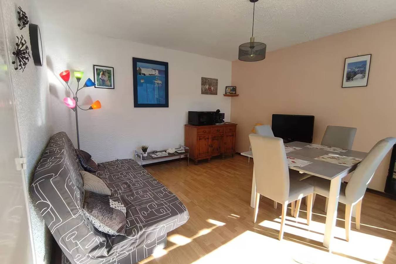 Foto 3 von 11: Ferienwohnung für 4 Personen mit Terrasse