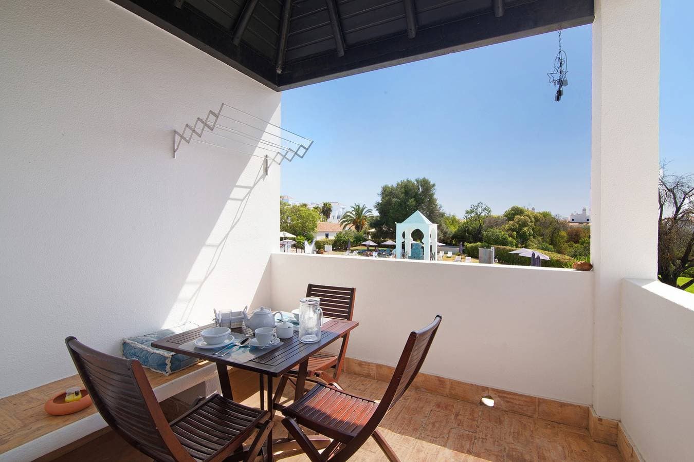Foto 2 von 22: Ferienhaus 'Quinta Velha Village 134' mit Balkon, Gemeinschaftspool und Klimaanlage
