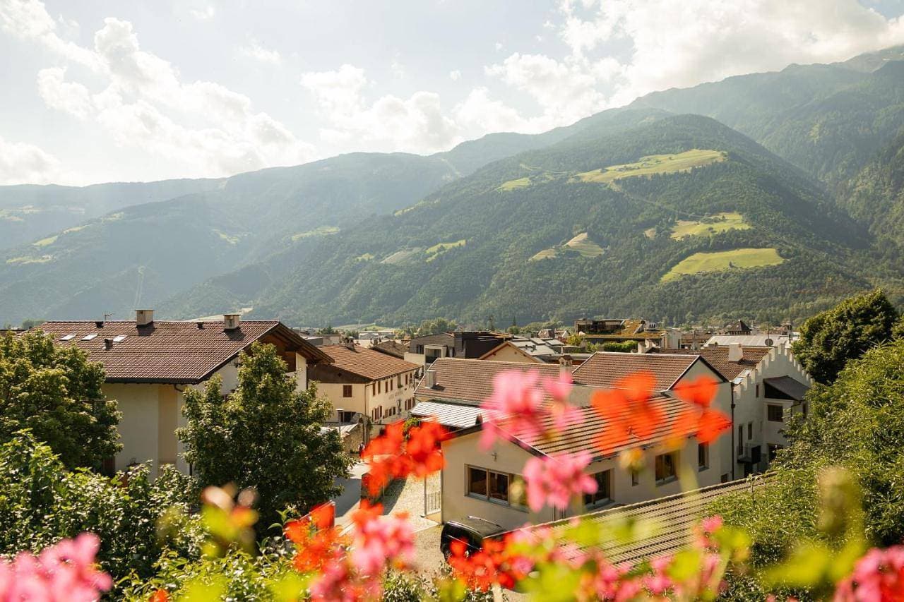 Foto 5 von 12: Apartment with Mountain View