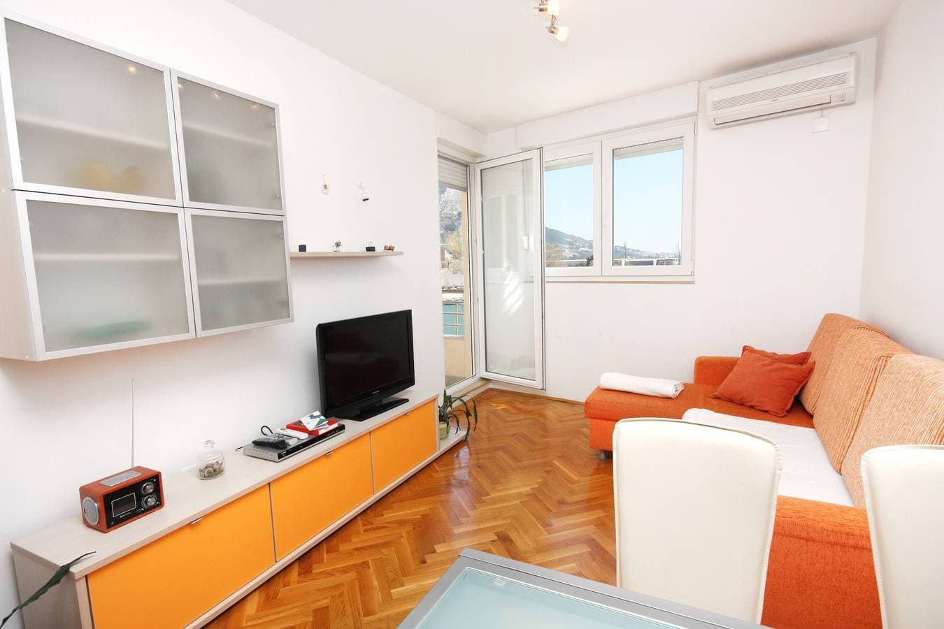 Foto 8 von 22: 1-Zimmer-Ferienwohnung mit Balkon und Meerblick Omis A-6073-a