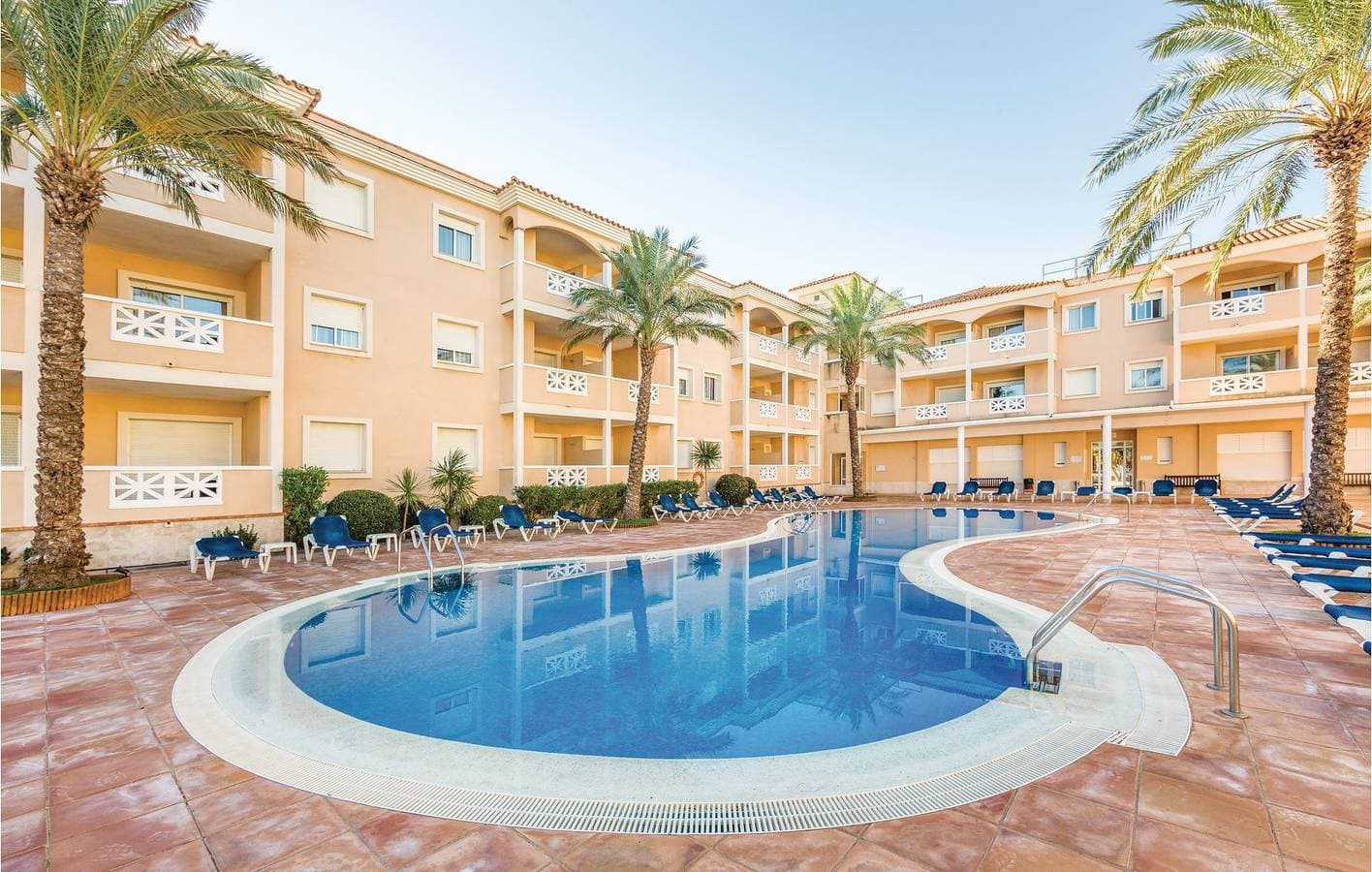 Foto 5 von 41: Paradies am Pool: Parkplatz, AC, Terrasse & WiFi!