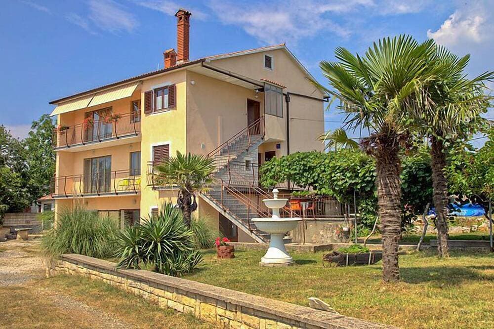 Foto 9 von 25: Ferienwohnung 807/1885 (Istrien - Kanfanar), 17000m vom Strand