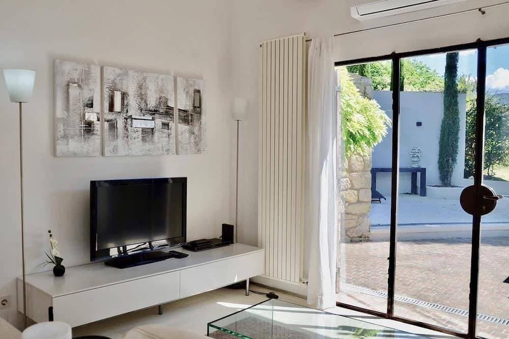 Foto 5 von 30: Haus Oliviers 5 *****beheiztes Schwimmbad Kingsize-Bett Klimaanlage Luxus