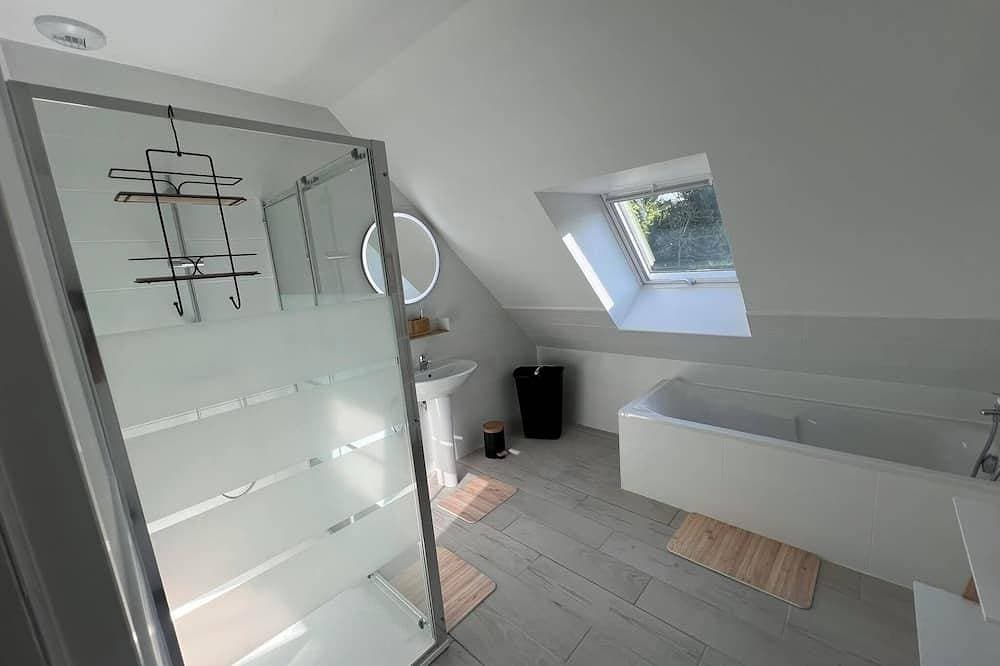 Foto 9 von 17: 3 Bedroom Private vacation home in Ponts sur Seulles