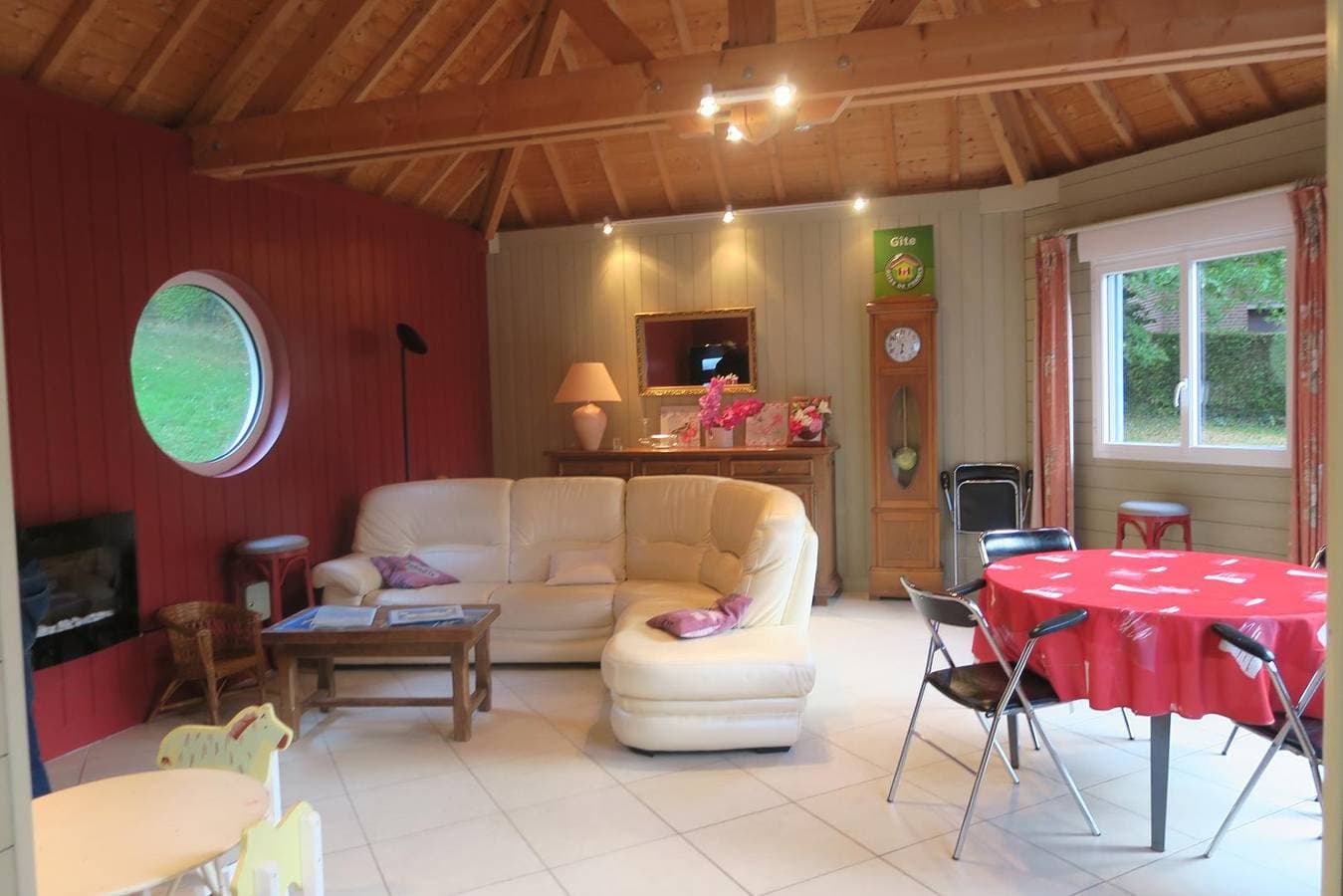 Foto 3 von 12: Gîtes de France® - La Gloriette du Castel