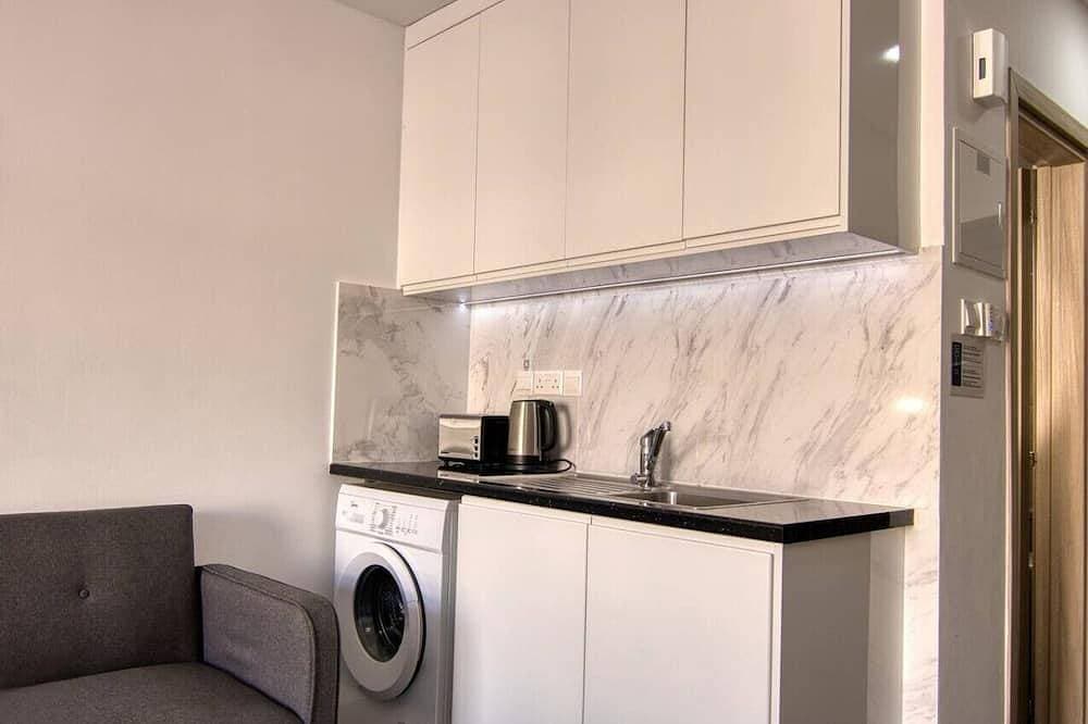 Foto 9 von 10: Phaedrus Living: Seaside Luxury Flat Athina 118