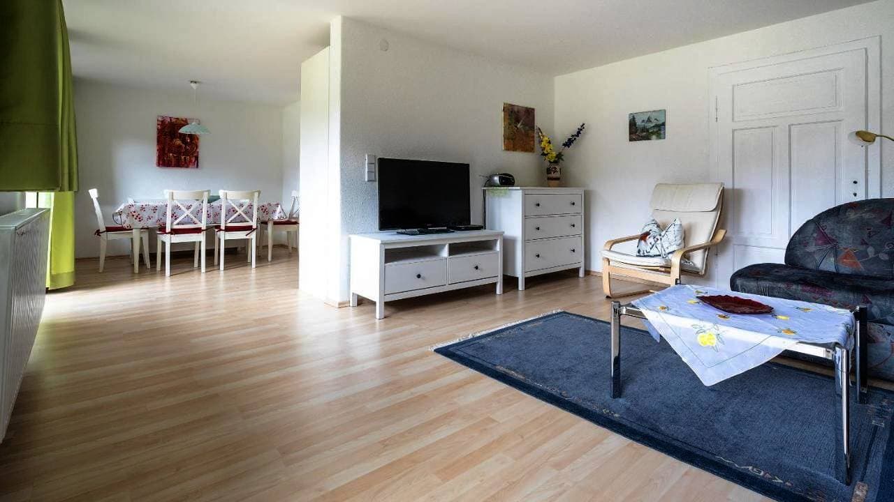 Foto 2 von 9: Apartment with Balcony