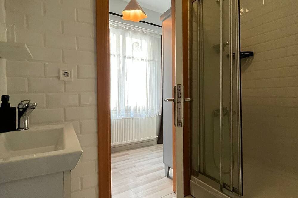 Foto 9 von 22: B-Cozy 1-bedroom apartment in enjoyable Istanbul with WiFi, AC
