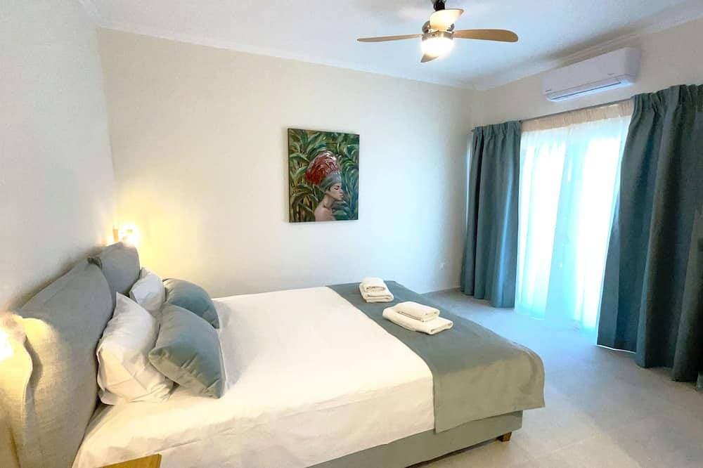 Foto 6 von 30: 4-Bett-Luxussuite am Strand - Agios Gordios, Korfu, Griechenland