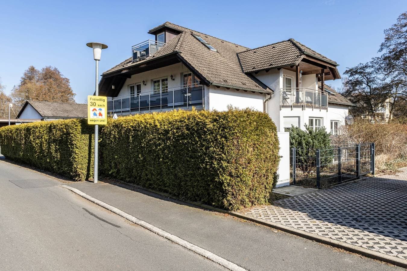 Foto 12 von 33: Ferienwohnung 'Terrace' mit privater Terrasse und Wi-Fi