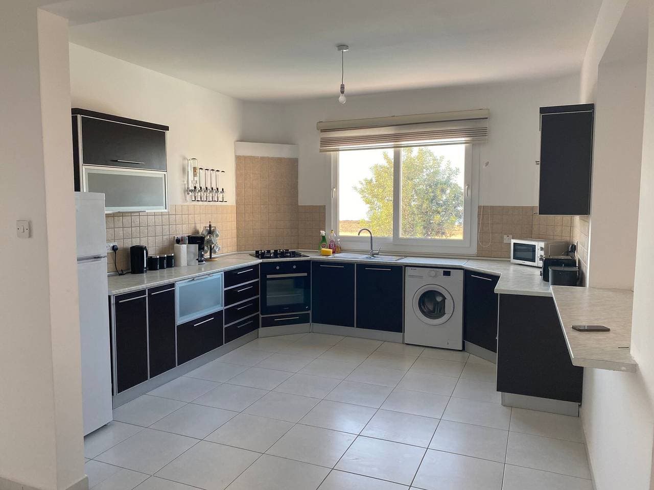 Foto 11 von 16: Atemberaubende Villa mit 3 Schlafzimmern und Meerblick in Bahceli, Zypern