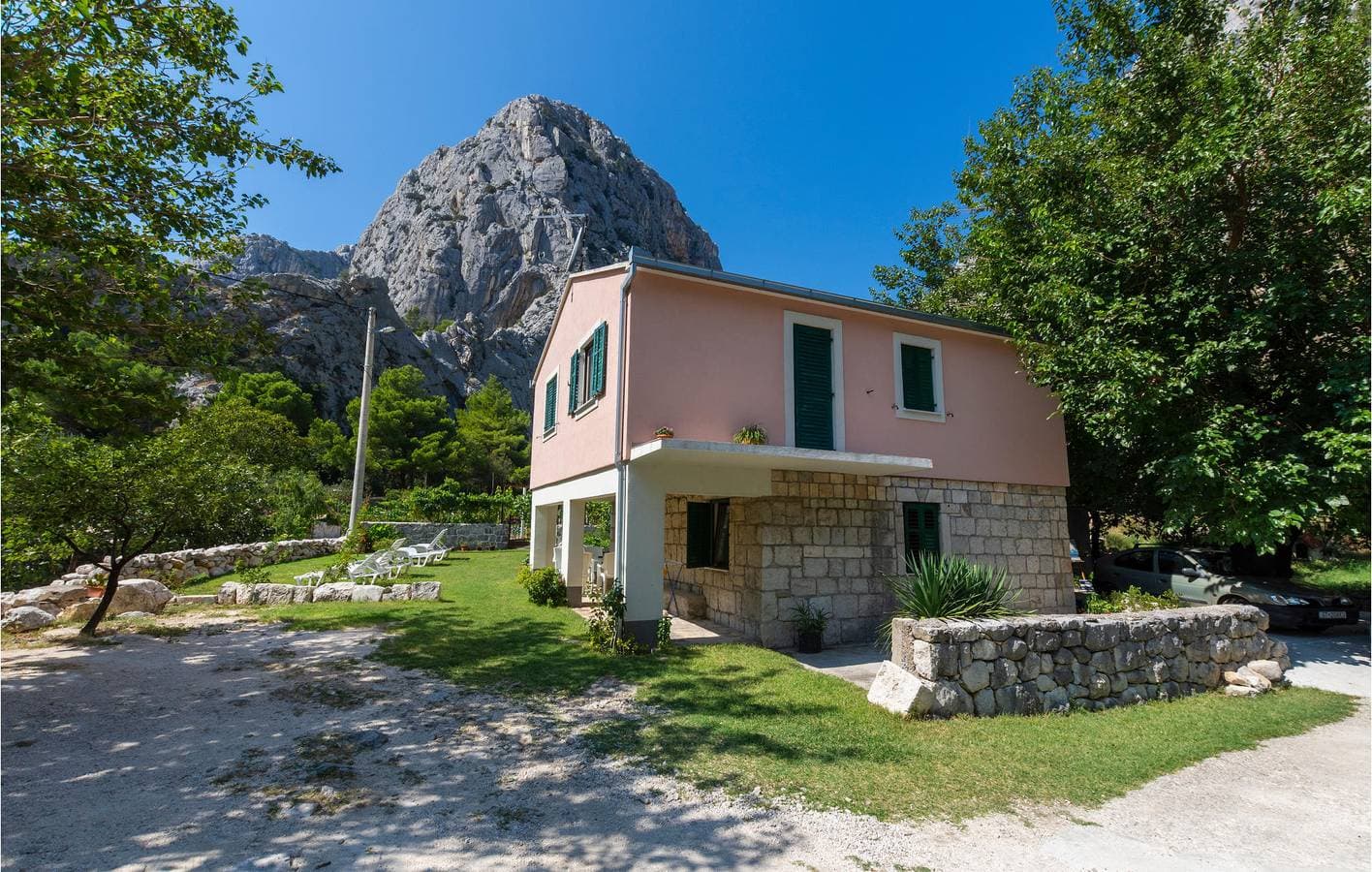 Gemütliche Wohnung mit Terrasse und WLAN, 1 km vom Strand entfernt! 1