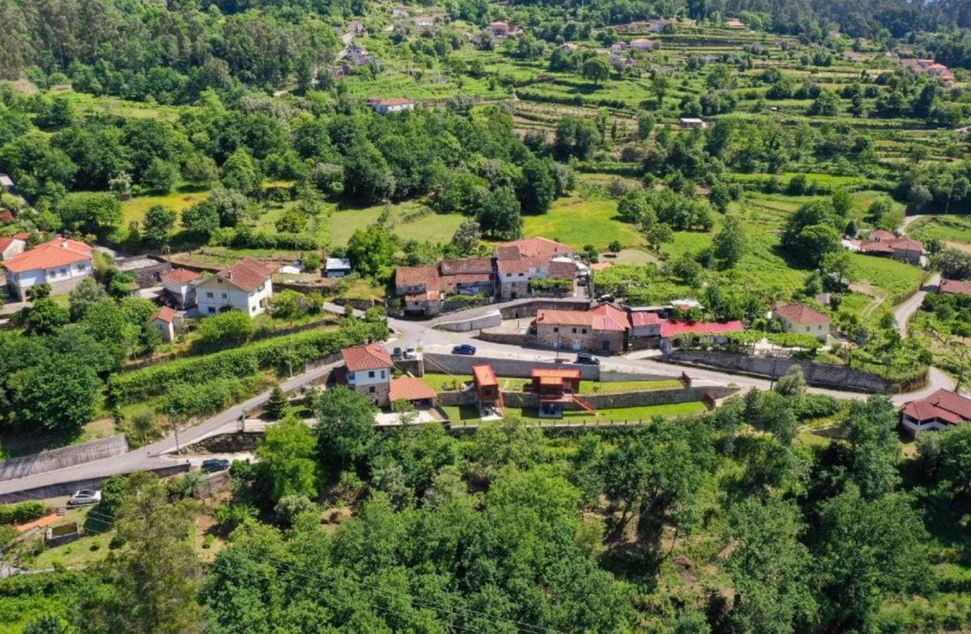 Foto 7 von 51: Bungalow „Casinhas do Minho“ mit Seeblick, WLAN und Klimaanlage