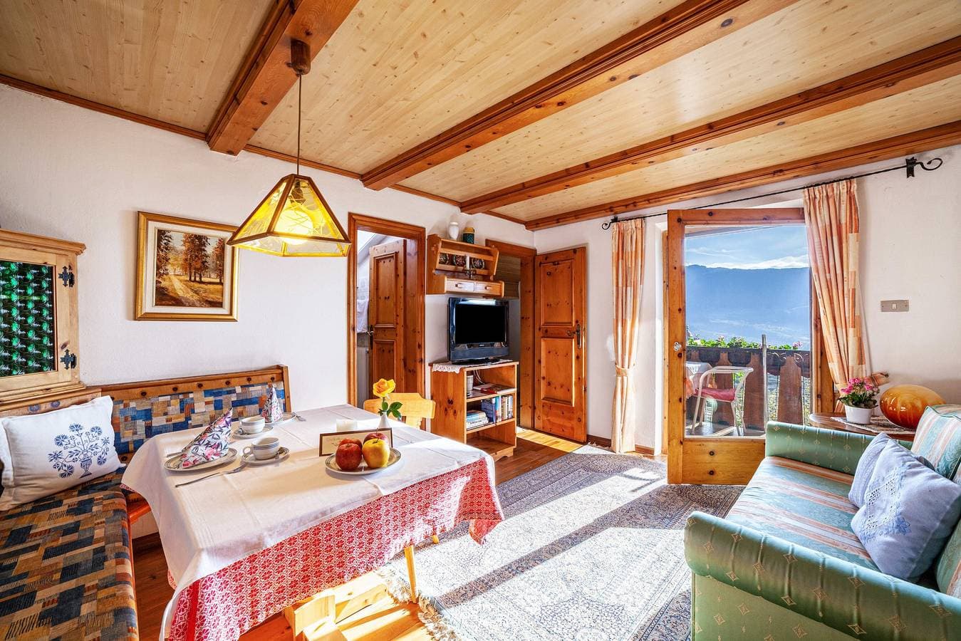 Foto 8 von 20: "Adang Ferienwohnung Mutspitz" mit Bergblick, Garten und WLAN