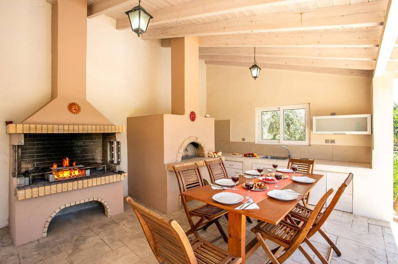 Foto 3 von 21: Villa für 6 Personen mit Garten