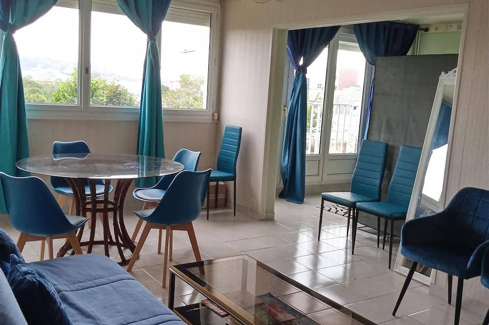 Foto 7 von 30: Bright and spacious F4 apartment Dieppe Normandie.