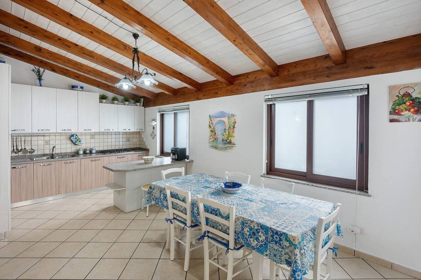 Foto 6 von 25: Ferienhaus 'La Volta Amalfi Coast' mit Meerblick, WLAN und Klimaanlage