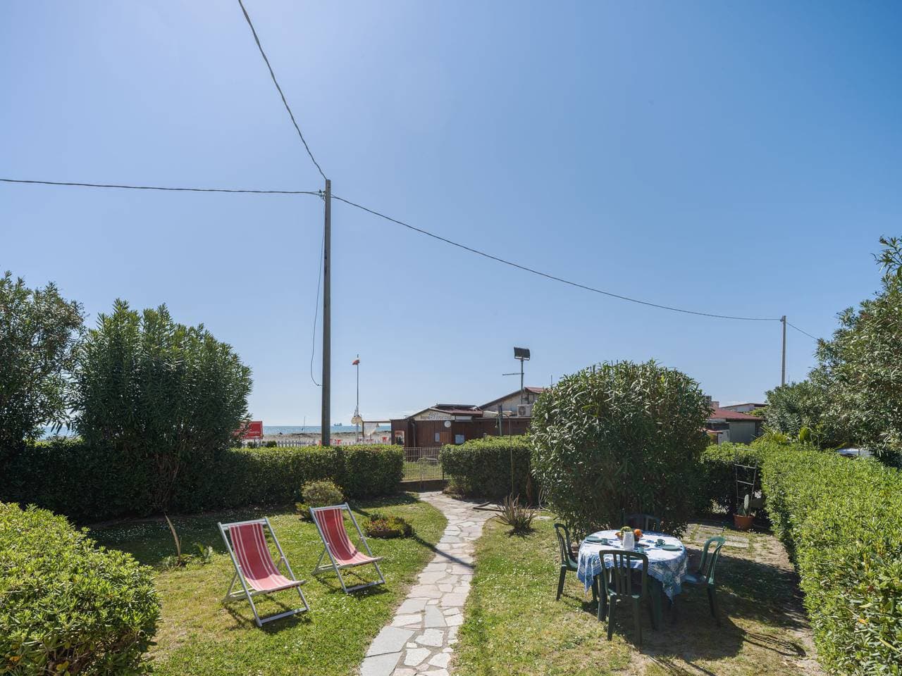 Foto 2 von 34: Brezza sul Mare