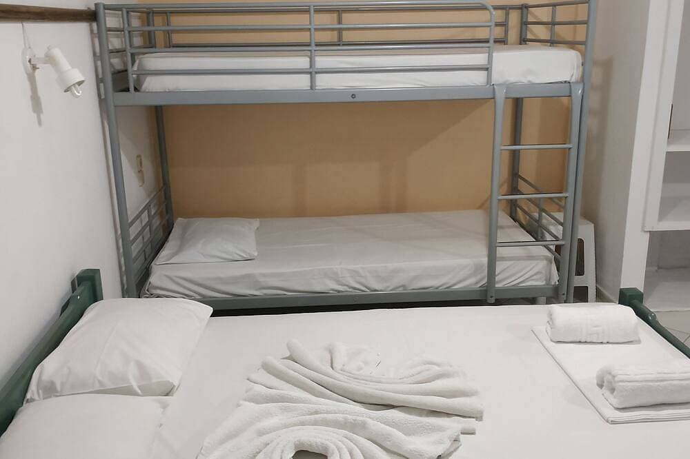 Foto 7 von 25: Renia Studios Economy Studio im Erdgeschoss für bis zu 4 Personen