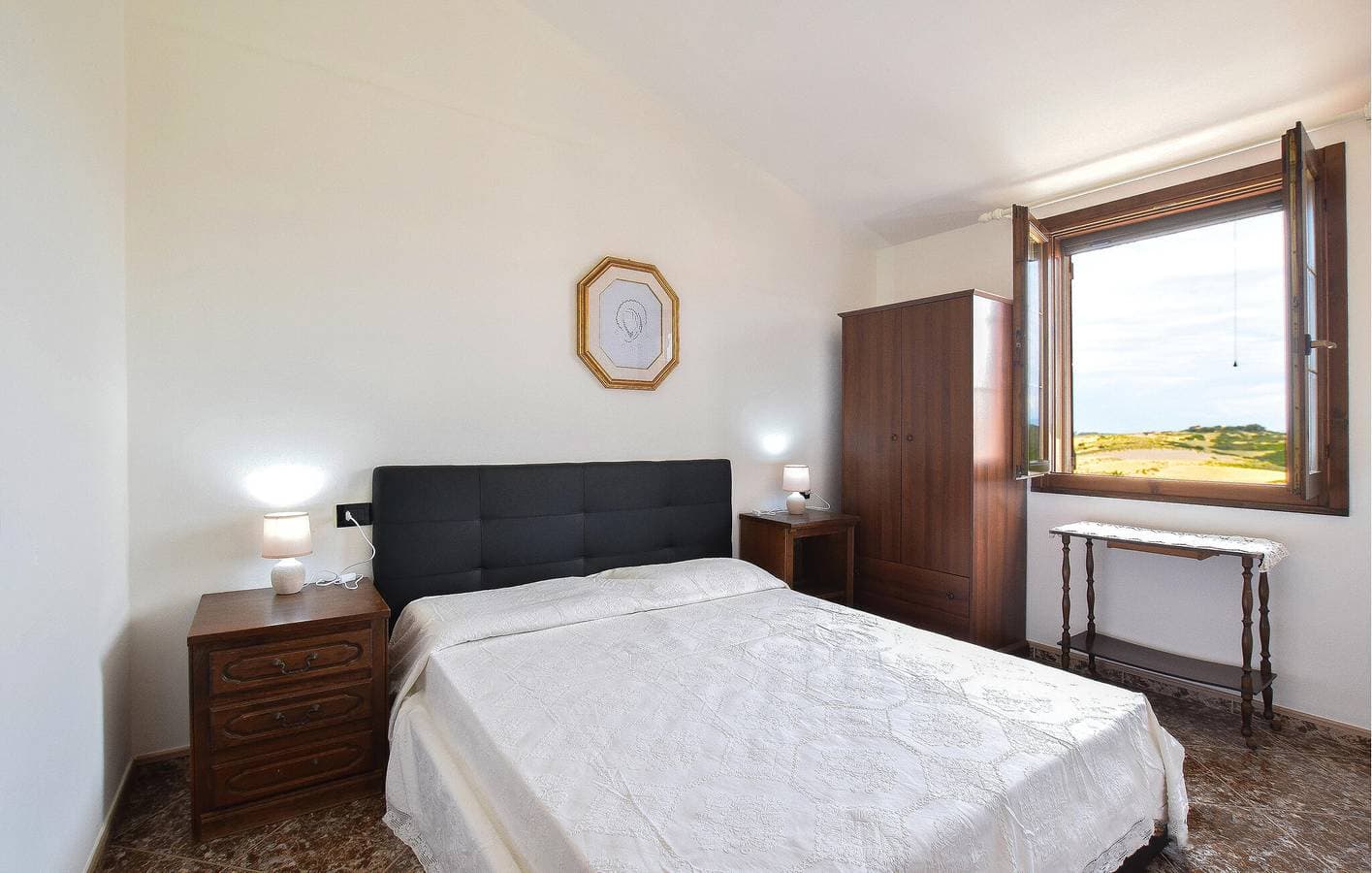 Foto 6 von 28: Sunny Beach Apartment mit Terrasse und Parkplatz