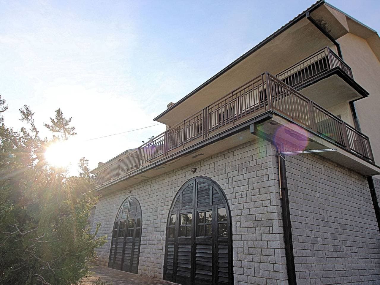 Foto 9 von 31: Wunderschönes Ferienhaus in Povile mit Garten, T
