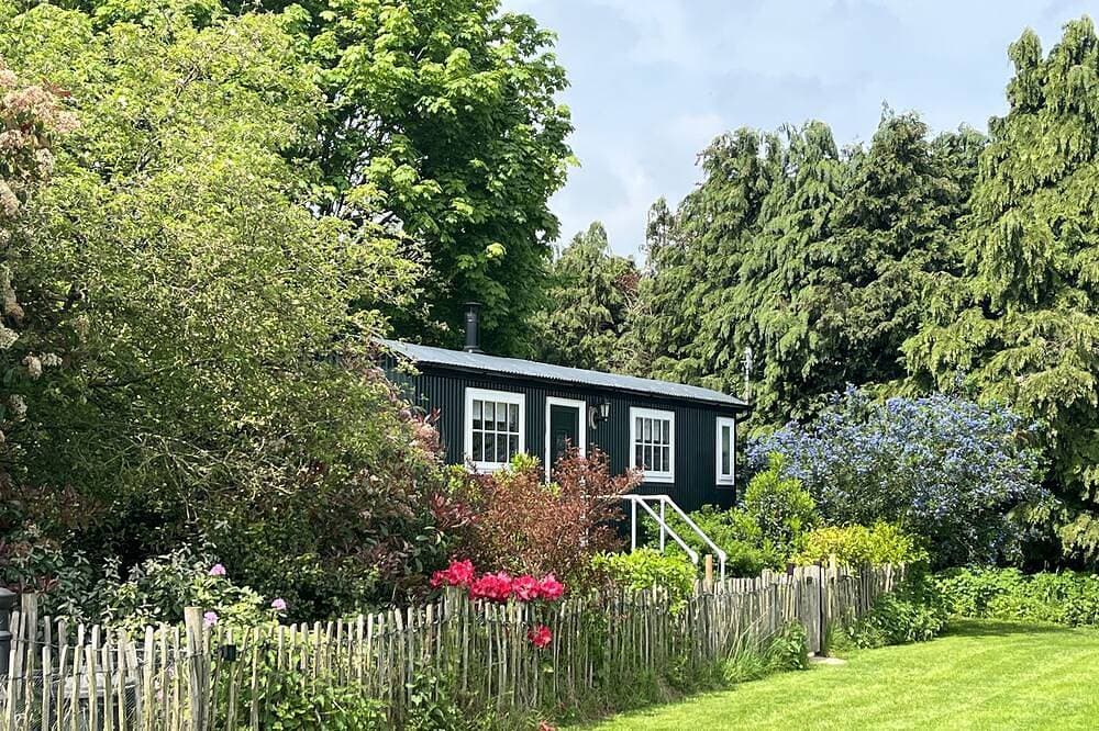 Shepherd'S Retreat 1