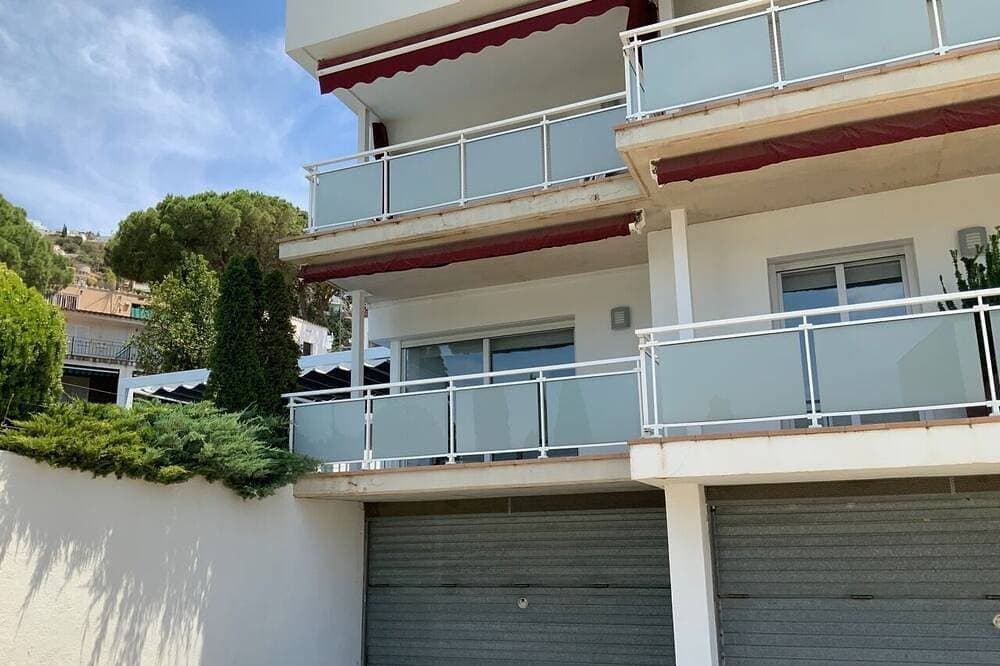 Foto 12 von 25: Sea view apartment with private pool
