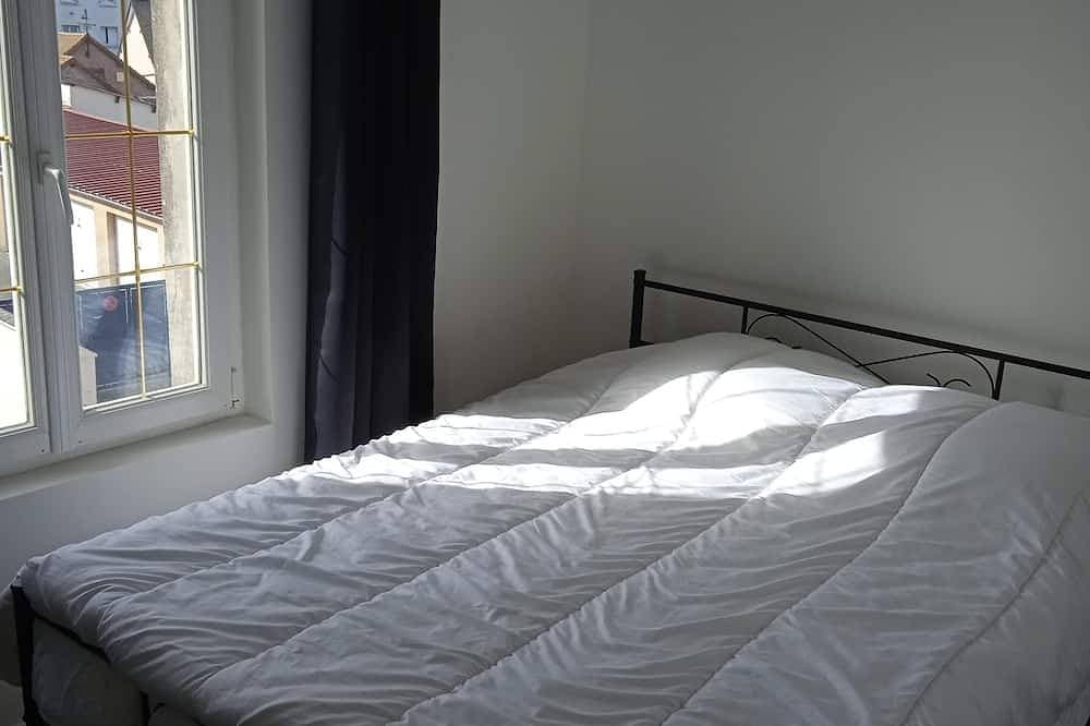 Foto 3 von 18: Charming Mersoise house 7 minutes walk from the beach with private covered parking