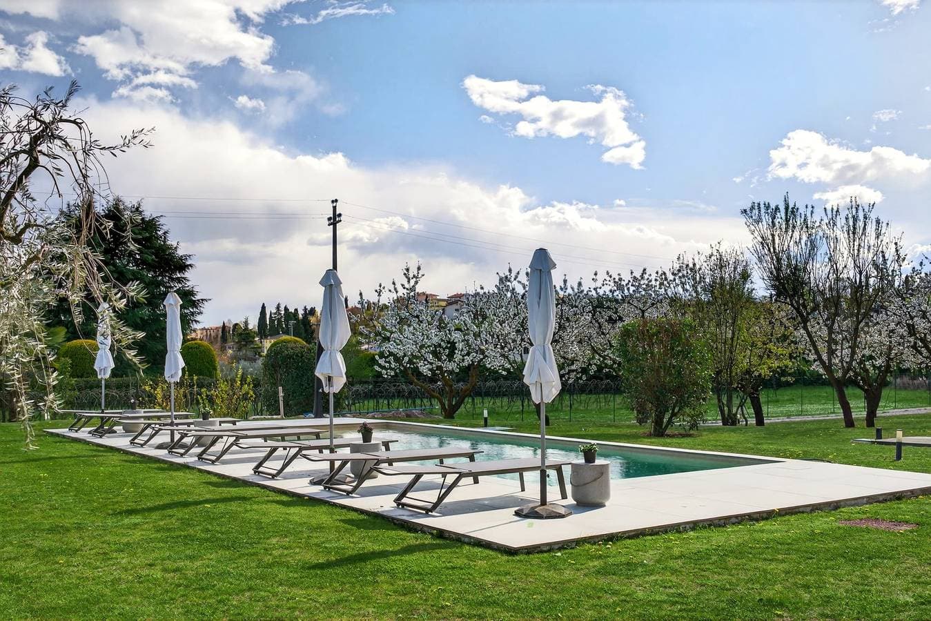 Foto 4 von 42: Regarda - "Villa Ida, Rodole Einheit" mit Stil und Liebe eingerichtet, mit Pool und Klimaanlage