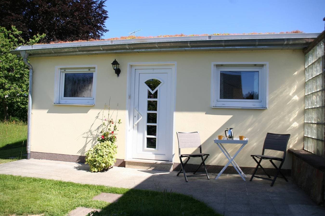 Foto 9 von 11: Ferienhaus, Dusche und Badewanne, Nichtraucher