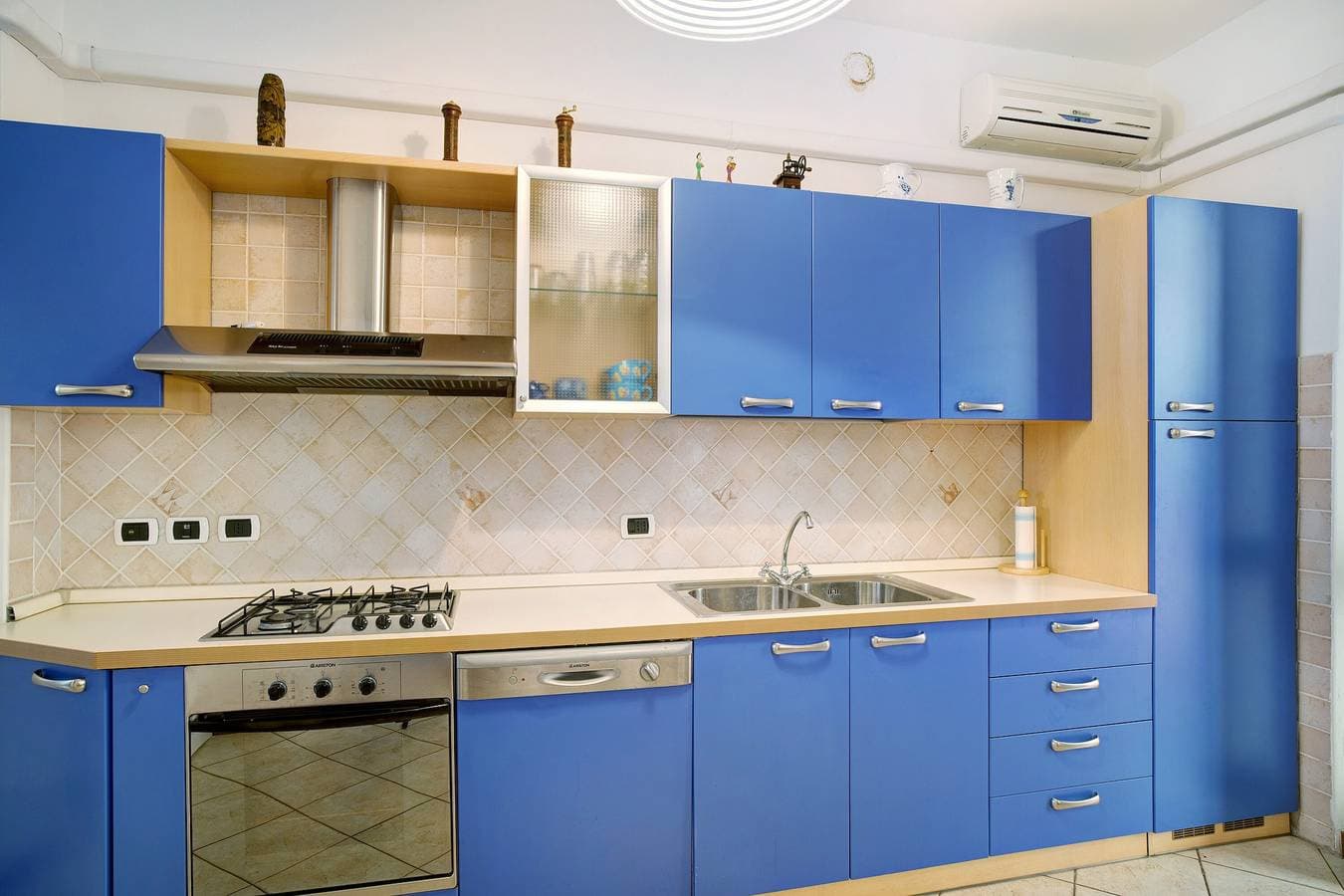 Foto 2 von 24: Ferienwohnung 'Casa Lilo Bordighera' mit privater Terrasse und Klimaanlage