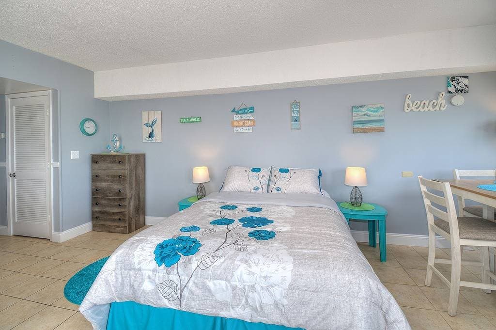 Foto 4 von 9: The Palace Resort 903-Oceanfront Studio in Myrtle Beach!