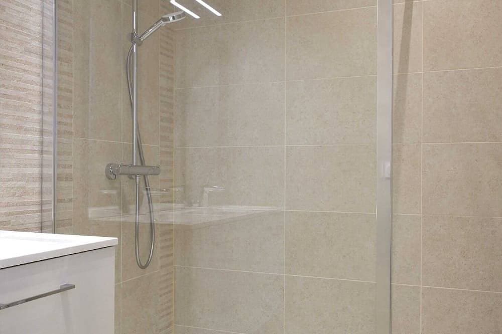 Foto 9 von 30: Apartment-Ensuite mit Bad