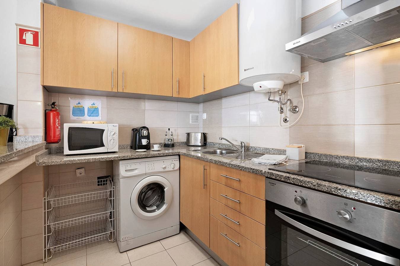 Foto 12 von 26: Apartment 'Moradia Das Gaivotas 6' mit Gemeinschaftspool, Garten und Balkon