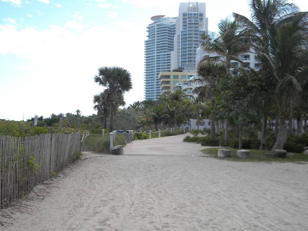 Foto 10 von 47: South Beach Studio Condo am Strand, 335 Ocean Drive, Art-Deco-Bereich-Florida.