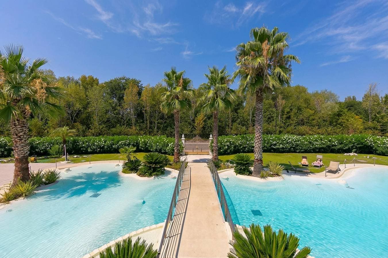 Rivoltella Apt With Pool 600m From Lake 1