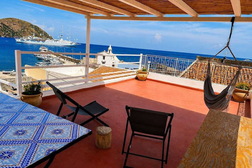Haus im Zentrum von Lipari mit Meerblick 1