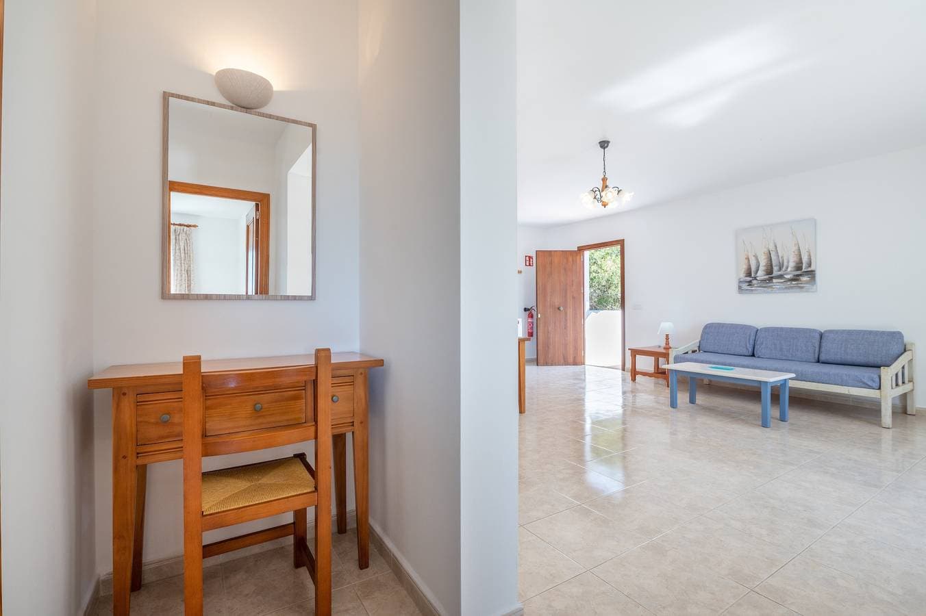 Foto 12 von 25: Apartment mit Klimaanlage, Pool, WLAN, Balkon und strandnaher Lage