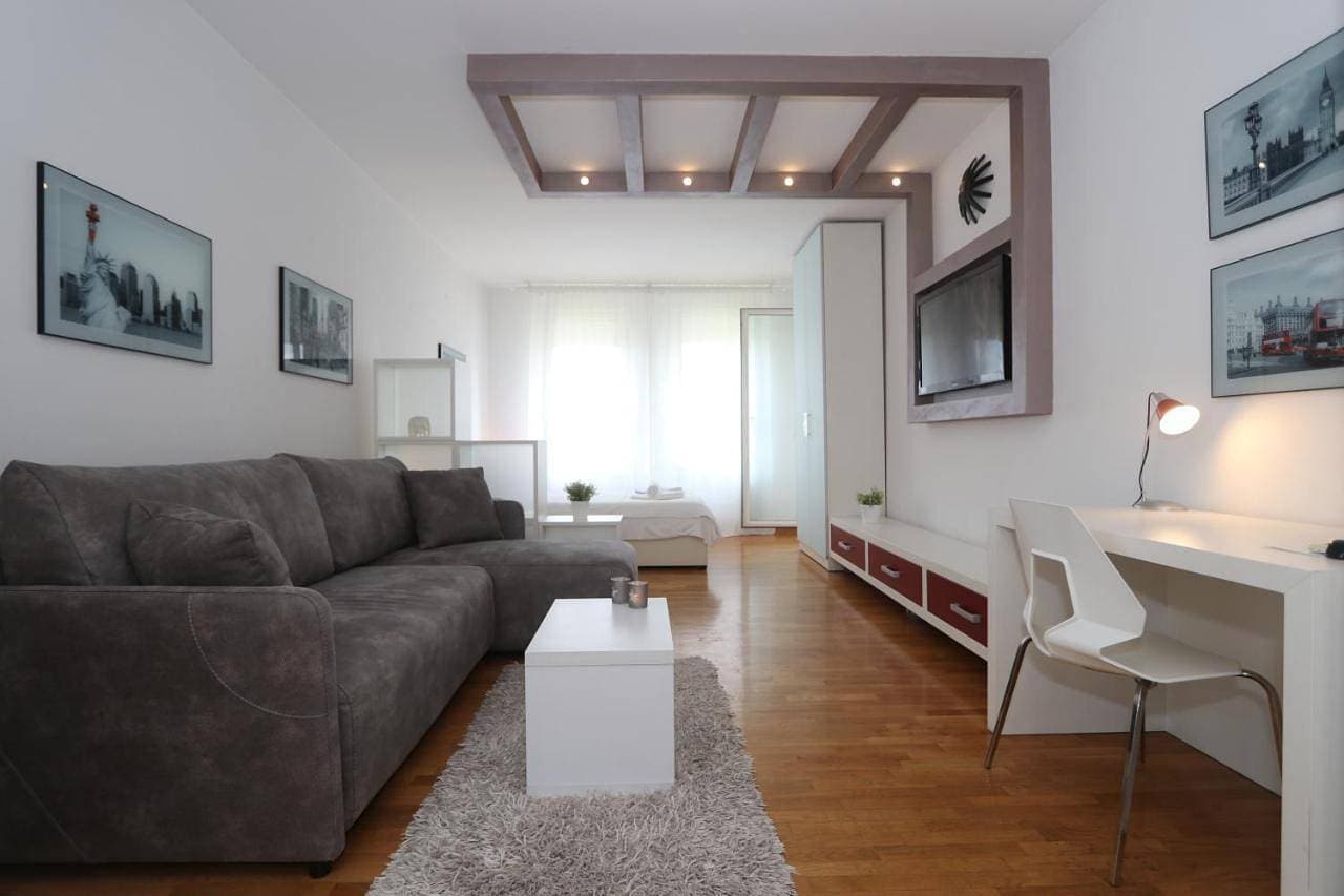 New Belgrade Apartment Belville, parking 5 evra dan 1