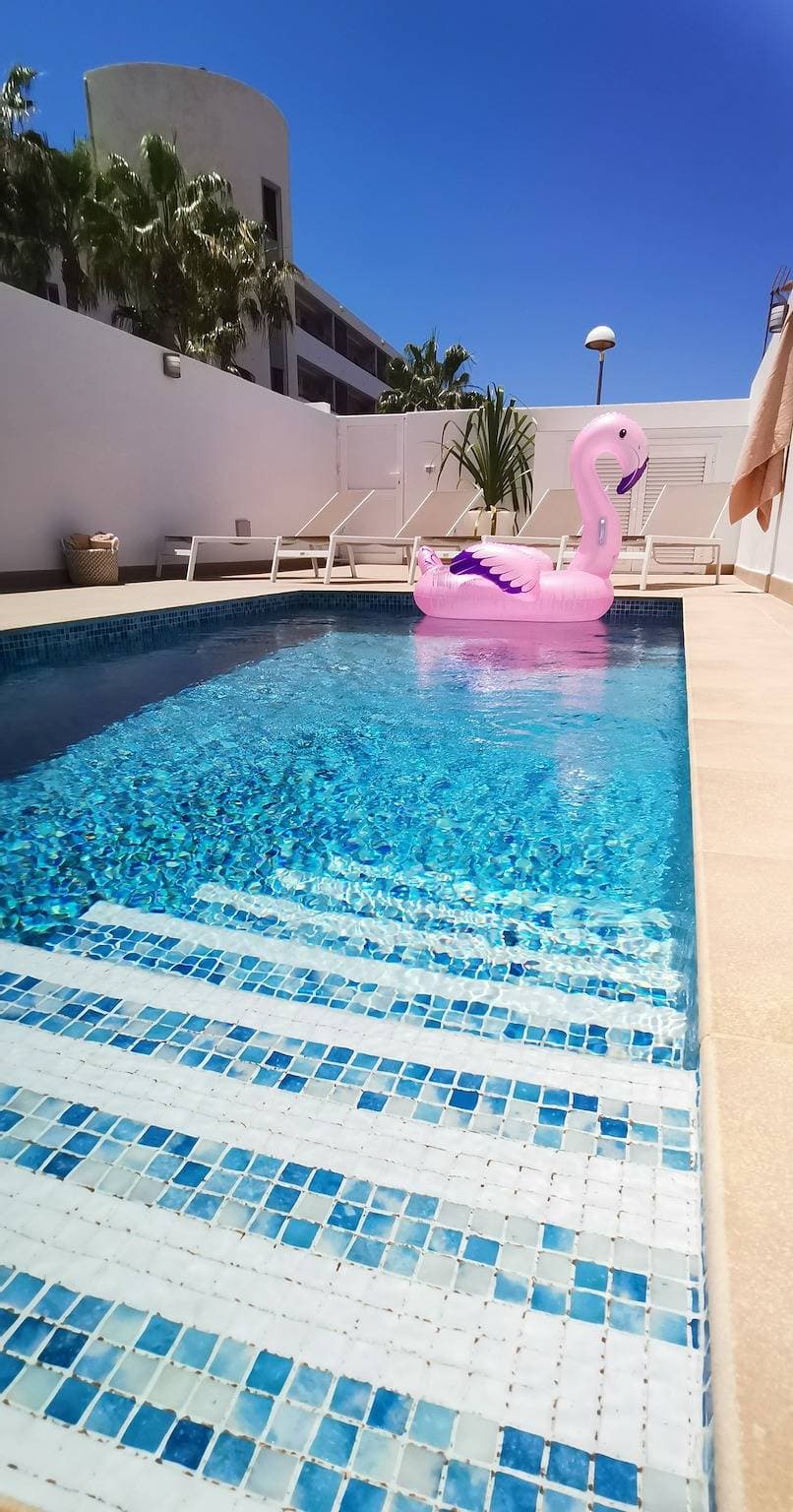 Foto 8 von 36: Villa für 4 Personen mit Balkon