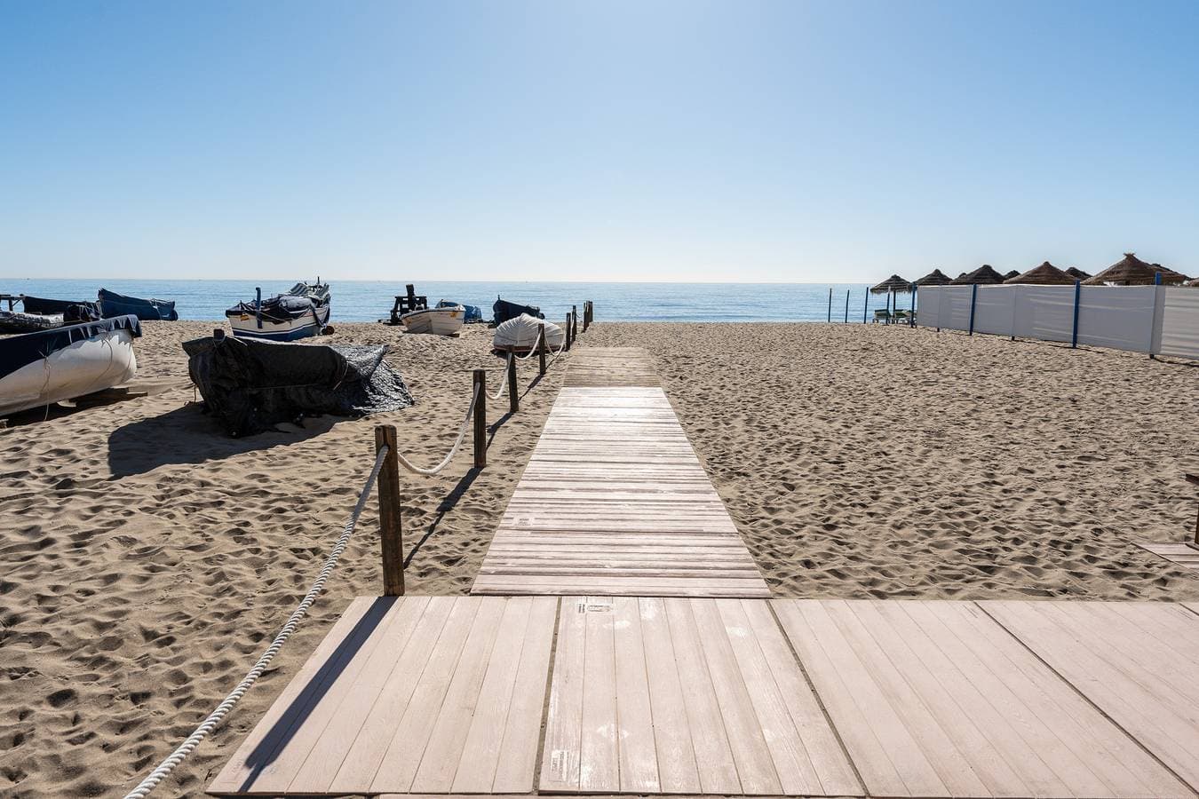 Foto 11 von 25: MalagaSuite Fuengirola Beach & Sun
